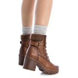 Refresh Block Heel Lace Boots Camel