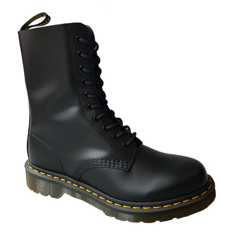 Dr. Martens 1490 Black Smooth