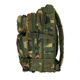 US Assault Pack woodland 20L